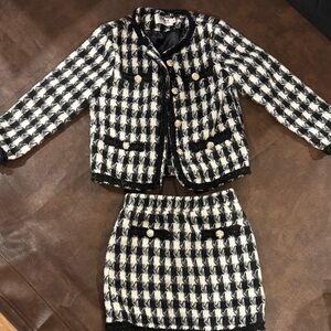 Lola and the Boys black and white houndstooth skirt suit. Worn once! Size 6/7